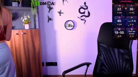 Snapshot of berry_alma chatting on 15, 7, 2026 Alma online show from 15, 7, 2026