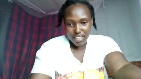 berrythighs online show from 14, 3, 2026