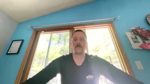 bestfriend123456 online show from 17, 4, 2026