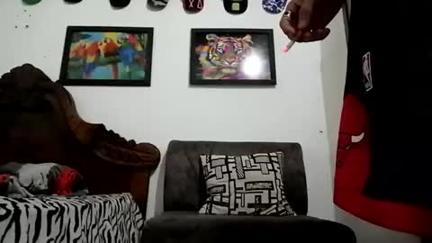 Snapshot of bestia_salvaje chatting on 5, 1, 2025 Andres online show from 5, 1, 2025