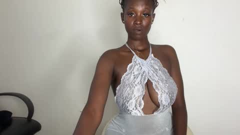 Snapshot of betty_fire_ chatting on 18, 5, 2026 Adah online show from 18, 5, 2026