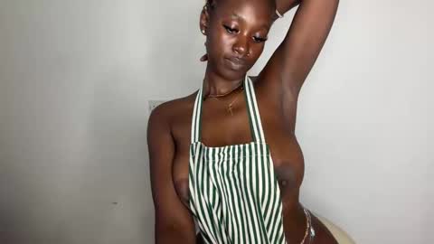 Snapshot of betty_fire_ chatting on 21, 5, 2026 Adah online show from 21, 5, 2026