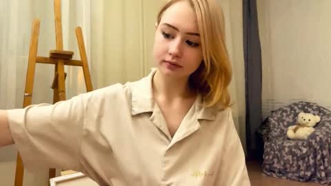 Hinata online show from 16, 2, 2026