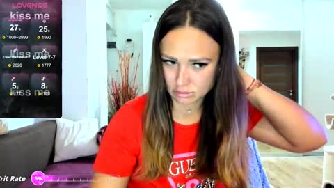   BeyonceDoll       Twitter DollBeyonce    online show from 15, 9, 2025