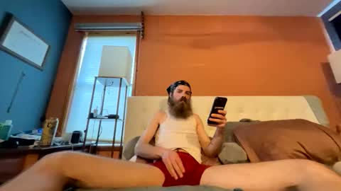 Snapshot of bhoff666 chatting on 17, 5, 2026 bhoff666 online show from 17, 5, 2026