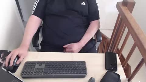 Bisexual Fat guy online show from 24, 9, 2025