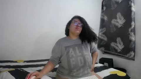 Bianca Tuesday to Sunday from 2am to 6am UTC-5 online show from 24, 3, 2026