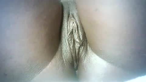 pretty online show from 25, 2, 2025