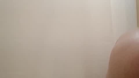 Snapshot of bibottom68942 chatting on 18, 11, 2025 bibottom68942 online show from 18, 11, 2025