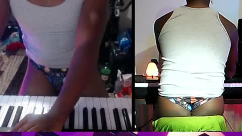 BicepsandFrot online show from 10, 11, 2025