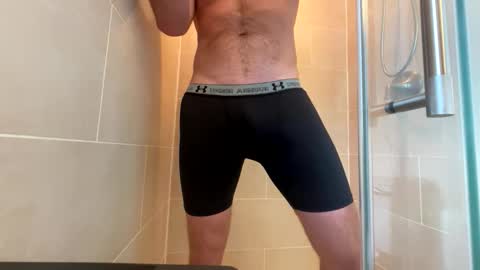 Snapshot of bicuriousbigdick chatting on 1, 2, 2026 bicuriousbigdick online show from 1, 2, 2026