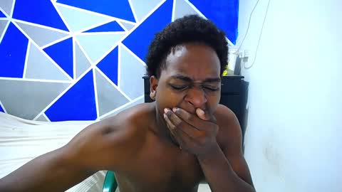 big_black11 online show from 11, 1, 2025