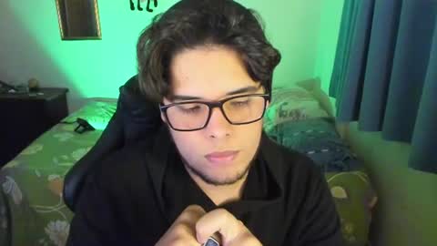 Snapshot of big_cockjughead chatting on 24, 7, 2026 Logan Sprouse online show from 24, 7, 2026