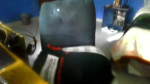 Snapshot of big_davis4 chatting on 23, 11, 2025 big_davis4 online show from 23, 11, 2025