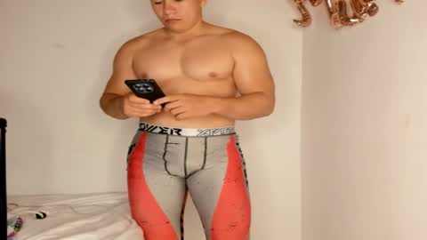Snapshot of big_pecs_1 chatting on 30, 5, 2026 LEO online show from 30, 5, 2026