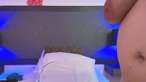 Snapshot of big_tits_in_your_face chatting on 11, 12, 2024 Tell me Sophia  online show from 11, 12, 2024