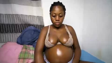 bigass001_ online show from 30, 1, 2025