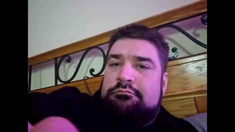 Snapshot of bigbear39x chatting on 8, 1, 2026 bigbear39x online show from 8, 1, 2026