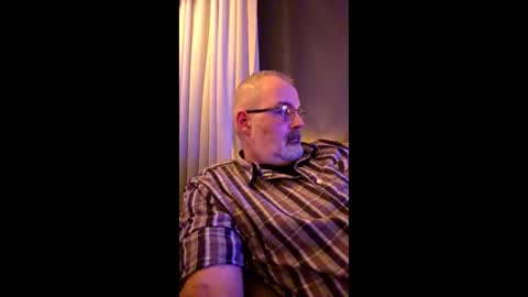 Snapshot of bigbibear88 chatting on 13, 3, 2026 bigbibear88 online show from 13, 3, 2026