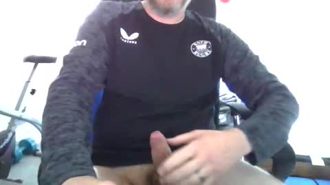 Snapshot of bigbisi69 chatting on 2, 6, 2026 bigbisi69 online show from 2, 6, 2026