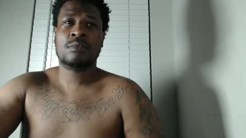 Snapshot of bigblack004 chatting on 4, 3, 2025 bigblack004 online show from 4, 3, 2025