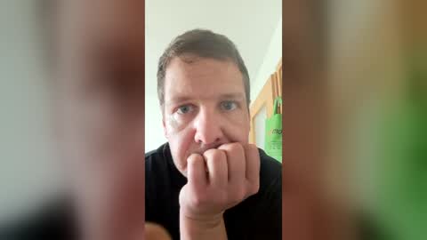 Snapshot of bigboy_34563780 chatting on 18, 6, 2026 bigboy_34563780 online show from 18, 6, 2026