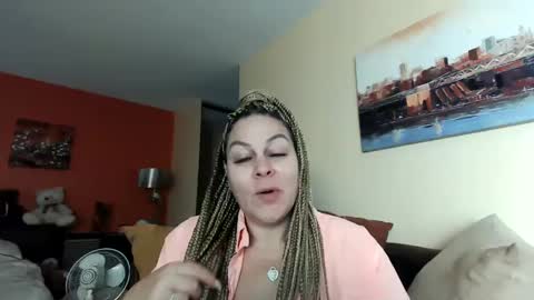 Snapshot of bigbreastsabrina chatting on 16, 12, 2024 BIG BREAST SABRINA online show from 16, 12, 2024