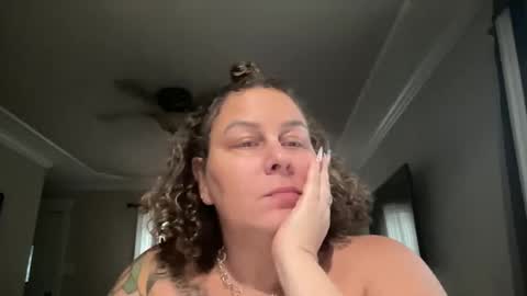 Snapshot of bigbreastsabrina chatting on 21, 10, 2025 BIG BREAST SABRINA online show from 21, 10, 2025