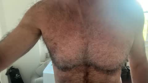 Snapshot of bigbush1 chatting on 4, 5, 2026 big bush online show from 4, 5, 2026