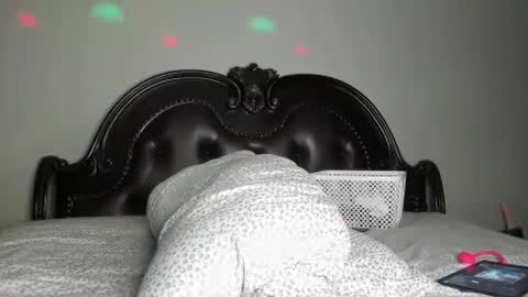 bigbuttsarena online show from 2, 10, 2025