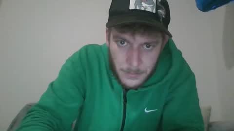 Snapshot of bigcaramel18 chatting on 19, 10, 2025 bigcaramel18 online show from 19, 10, 2025