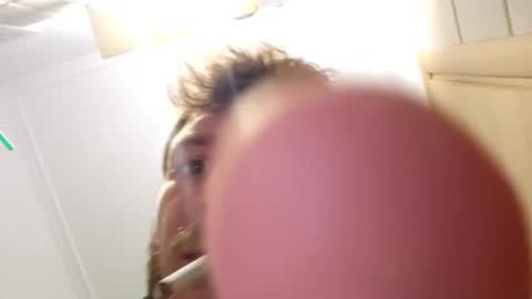 Snapshot of bigcaramel18 chatting on 23, 10, 2025 bigcaramel18 online show from 23, 10, 2025