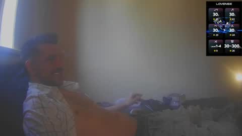 Jon - Im Straight online show from 18, 5, 2026