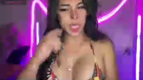 Snapshot of bigcockamanda23 chatting on 13, 7, 2026 queen amanda online show from 13, 7, 2026