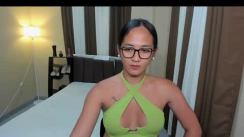 SUCK ME TILL I EXPLODE online show from 5, 3, 2026