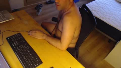 Snapshot of bigcok35spain chatting on 31, 5, 2026 bigcok35spain online show from 31, 5, 2026