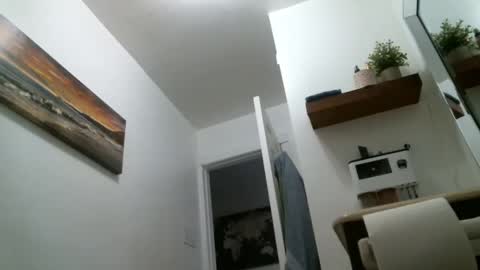 Snapshot of bigcumcanada chatting on 1, 1, 2025 bg online show from 1, 1, 2025