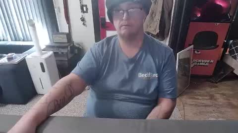 Snapshot of bigdbrillion chatting on 12, 11, 2025 Darryl online show from 12, 11, 2025