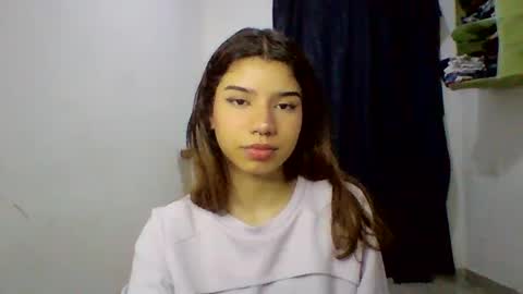 Snapshot of bigfinger125 chatting on 29, 12, 2024 Lucy and Fred online show from 29, 12, 2024