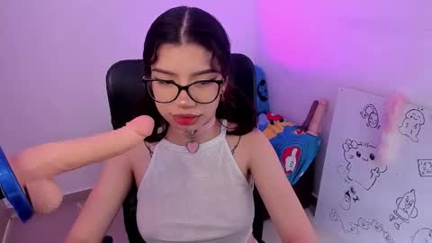 Snapshot of bigfinger125 chatting on 22, 2, 2026 Lucy and Fred online show from 22, 2, 2026