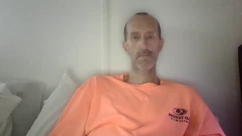 Snapshot of bighugemouthful chatting on 1, 10, 2025 Chaz online show from 1, 10, 2025