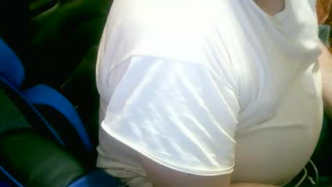 Snapshot of bigjeff50 chatting on 24, 4, 2026 BIGJEFF50 online show from 24, 4, 2026