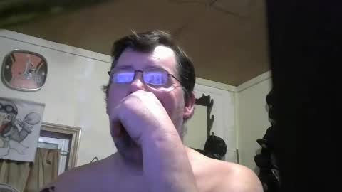 Snapshot of bigjohn41000 chatting on 10, 11, 2025 bigjohn41000 online show from 10, 11, 2025