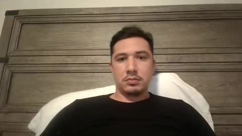 Snapshot of bigjraw2487 chatting on 12, 11, 2025 bigjraw2487 online show from 12, 11, 2025