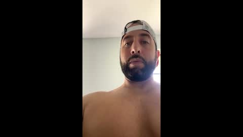 biglazzer1230 online show from 5, 2, 2025