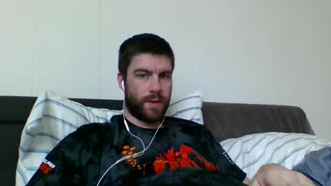 Snapshot of bigmag23 chatting on 18, 4, 2026 bigmag23 online show from 18, 4, 2026