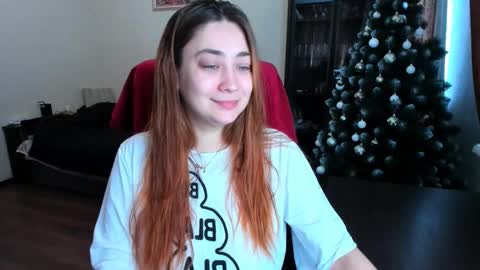 Snapshot of bigsmiletits chatting on 4, 1, 2025 Julia online show from 4, 1, 2025