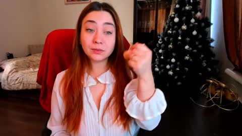 Snapshot of bigsmiletits chatting on 5, 1, 2025 Julia online show from 5, 1, 2025