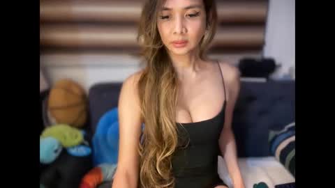 Yna     online show from 15, 4, 2026