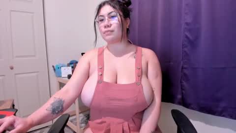 Snapshot of bigt3ti chatting on 17, 1, 2025 Nubia online show from 17, 1, 2025